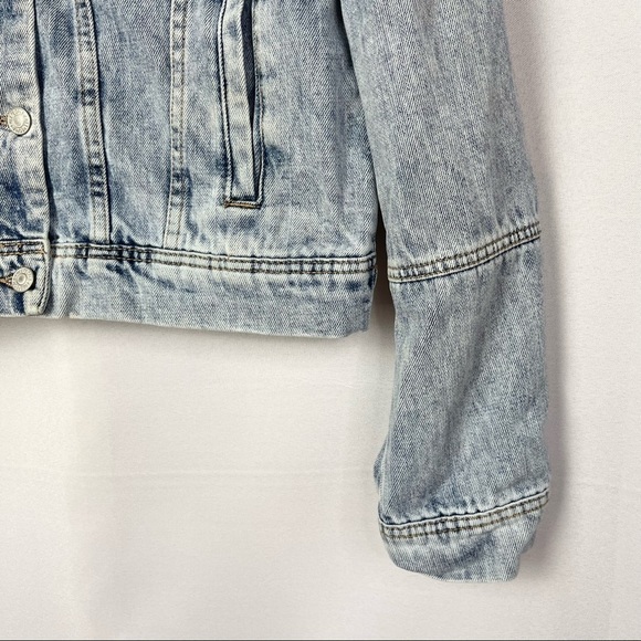 Free People Blue Acid Wash Denim Trucker Jacket M - Picture 5 of 6